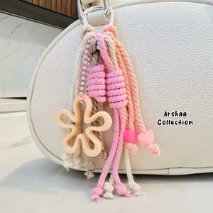 Gantungan Tas / Gantungan Kunci / Gantungan tas Macrame / Gantungan hp / gantungan kunci Aesthetic/ Keychain/ Bag Charm Aesthetic/Gantungan Tas wanita / Gantungan Aksesories/ Hiasan Tas Aesthetic