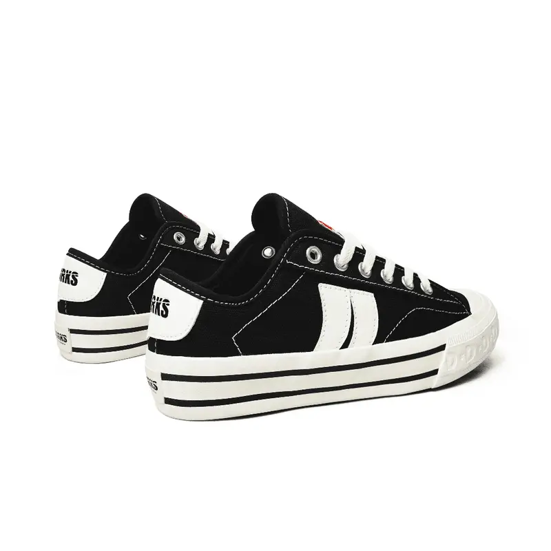 Diskon Dorks - Metro Low Black Sepatu Sneakers Casual Pria Wanita 5
