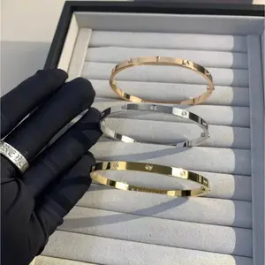 Gelang Bangle Permata Titanium Wanita Model Nagita Viral/Gelang Fashion Wanita Cantik Dan Elegan Bahan Antikarat Anti Luntur