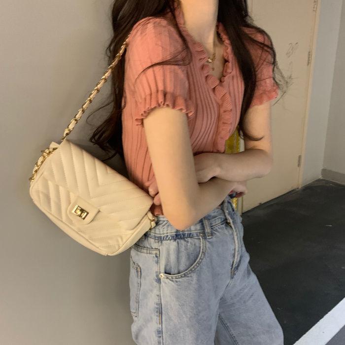 Product Introduction of Blouse Women Korean Style New Design 2024 Slim-fit Slimming Short Spice Girl Style V-neck Short-sleeved Knitted Cardigan Women's Clothing Tshirt for Women 4