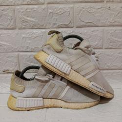 adidas gazelle silver green womens Adidas NMD R1 Japan Triple Black