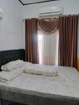 Product Review of [KOLEKSI 2025] Bedcover set (Sprei Set + Bed Cover) Bahan Kain Sutera Organic Lyocell Bamboo Tencel Anti Bacteria sudah termasuk 2 Sarung Bantal 2 Sarung Guling Semua Ukuran (160x200, 180x200, 200x200) from D**h H**7 1