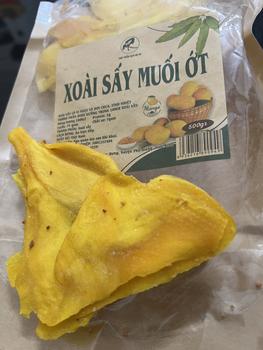 Product Review of Sale 1kg xoài vụn, xoài que, xoài sẫm màu (xơ nhiều hơn, vụn hơn, vị vẫn giữ nguyên) from C** H** 1