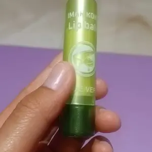 [Promo 5 pcs Lip Balm ALOEVERA 99% Lipstick Pink ALOEVERA Lipstick Gloss bibir kering serum balms mencerahkan pelembab Pemerah bibir Hitam Perawatan/ Pencerah bibir hitam /vitamin bibir lipglos Memerahkan