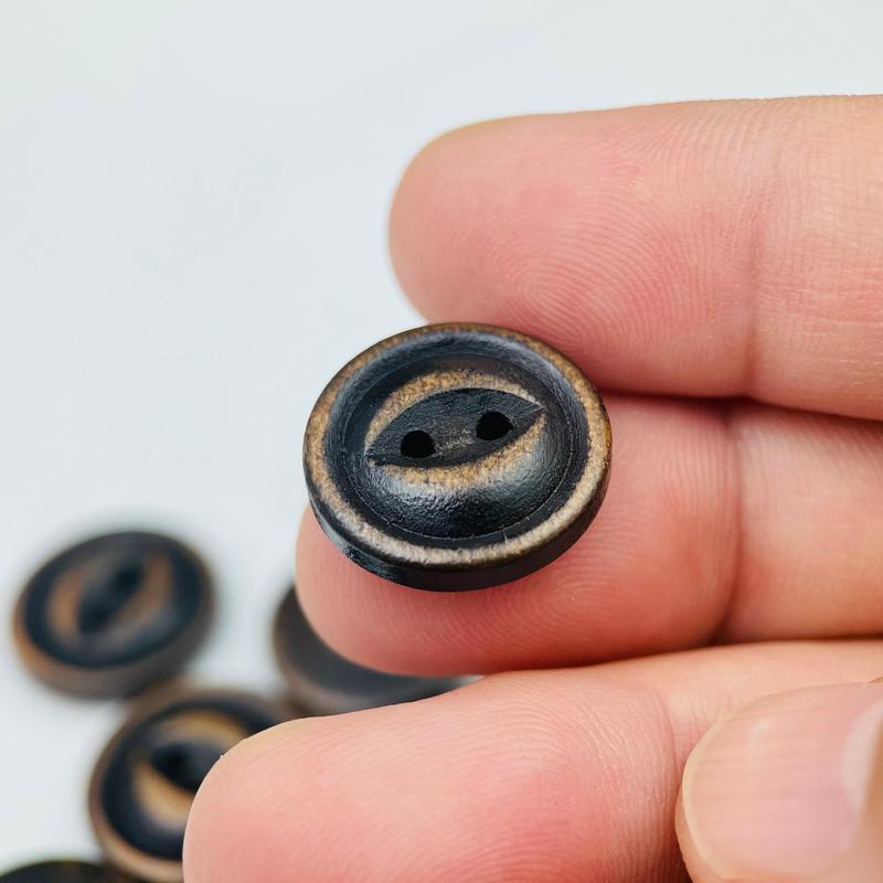 Product Introduction of Vintage Brown Wooden Shirt Buttons, Angel Eye, Tailor Textile Decoration and Sewing Pants Skirts, 12.5/15mm 10/20pcs 18