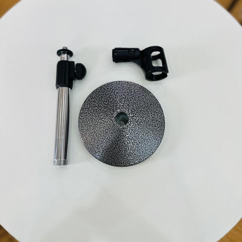 Chân mic đặt bàn xịn đến bằng nhôm  thân bằng inox chắc chắn nặng 1kg 2