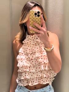Top halter corto de mujer 2026 con lunares, elegante y con volantes en capas; nuevos modelos tipo tank sin mangas y espalda descubierta; ideal para vacaciones, citas, fiestas y uso diario; atuendo lindo estilo cottagecore.