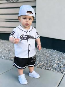Conjunto de béisbol para bebé niño verano: top de manga corta con diseño patchwork y shorts, regalo perfecto para bebés, cómodo y elegante