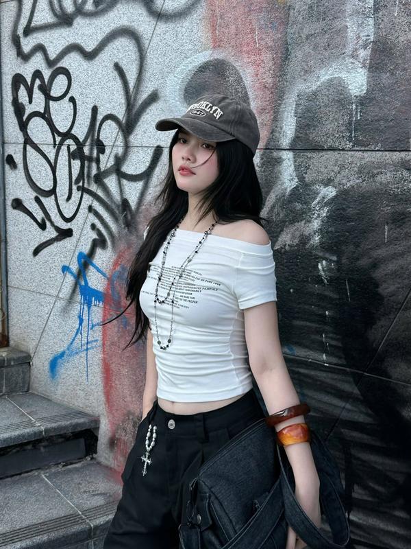 Áo thun trễ vai Migcool, áo ôm fit eo basic A01