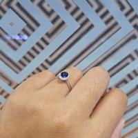 Gambar Cincin berlian Blue Sapphire VLR618786 Victoria Jewellery dari Victoria Jewellery Online Kota Administrasi Jakarta Selatan 5 Tokopedia