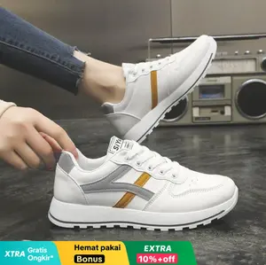 SR Sepatu Sneakers REVILLA Wanita Sneakers Kasual Sport Wanita Putih Casual Karet