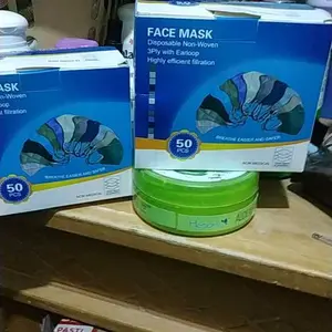 Masker Duckbill 1 Box 50pcs Hitam Putih Lengkap