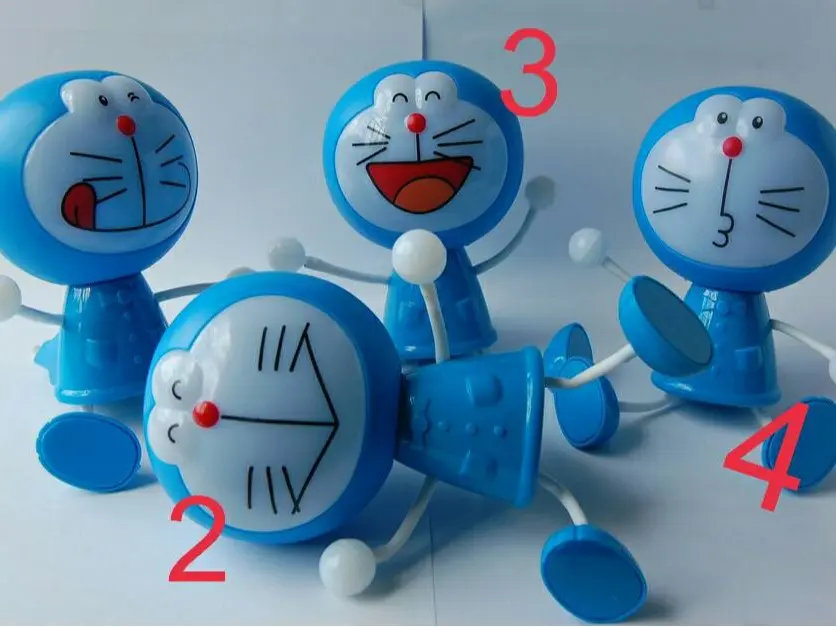 Lampu Tidur LED Doraemon 4 Ekspresi Sensor Cahaya untuk Kamar Anak(dikirim random)