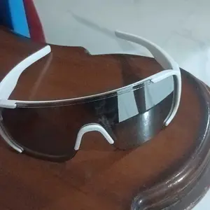 Kacamata Bersepeda Luar Ruang Kacamata Pelindung Matahari Pria Memanjat Jogging Kacamata Angin Tahan Angin Wanita Kacamata Ski Kacamata G4013