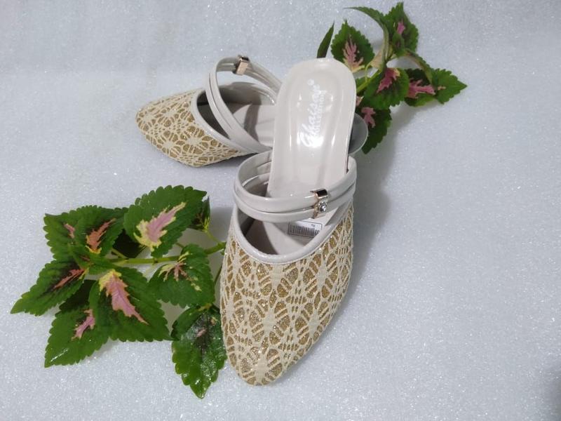 Product Introduction of sendal anak perempuan terbaru sendal anak pesta perempuan Fashion 11