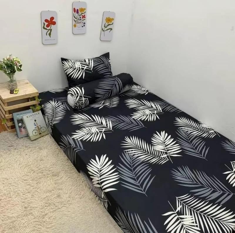 Product Introduction of (SPREI SAJA) Seprei motif bunga palem / sprei Black palem / sprei murah / spre / seprei aesthetic 1