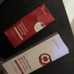 [BUNDLE 2]  Lumos'a Red Dose Whitening Ampoule 30ml + Red Booster Whitening Body Toner 110ml | Perawatan harian | Ampoule & Toner Mencerahkan Tubuh | Body Whitening Ampoule & Toner