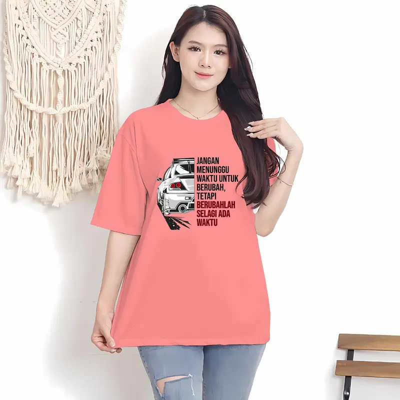 COD Kaos Oversize Wanita/Kaos UNISEX T-SHIRT Oversize Wanita/Kaos Distro Wanita/Kaos Streetwear Oversize Baju Combed Oblong Santai Nyaman Motif Variasi Soft Atasan Tee Pendek Tangan Polos Printing Panjang 3