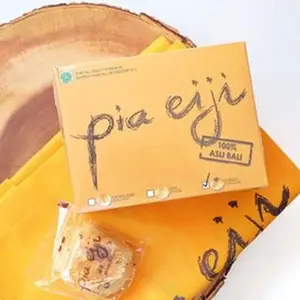 Pia EIJI isi 8 Oleh Oleh Khas Bali