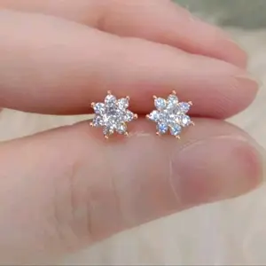 Anting Tusuk Titanium Model Bunga Earrings Elegan