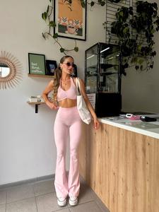 Conjunto de yoga halter para mujer de dos piezas, pantalones ajustados de cintura alta, top con frunces en la parte delantera, cómodo y transpirable, ideal para gimnasio, correr y ciclismo