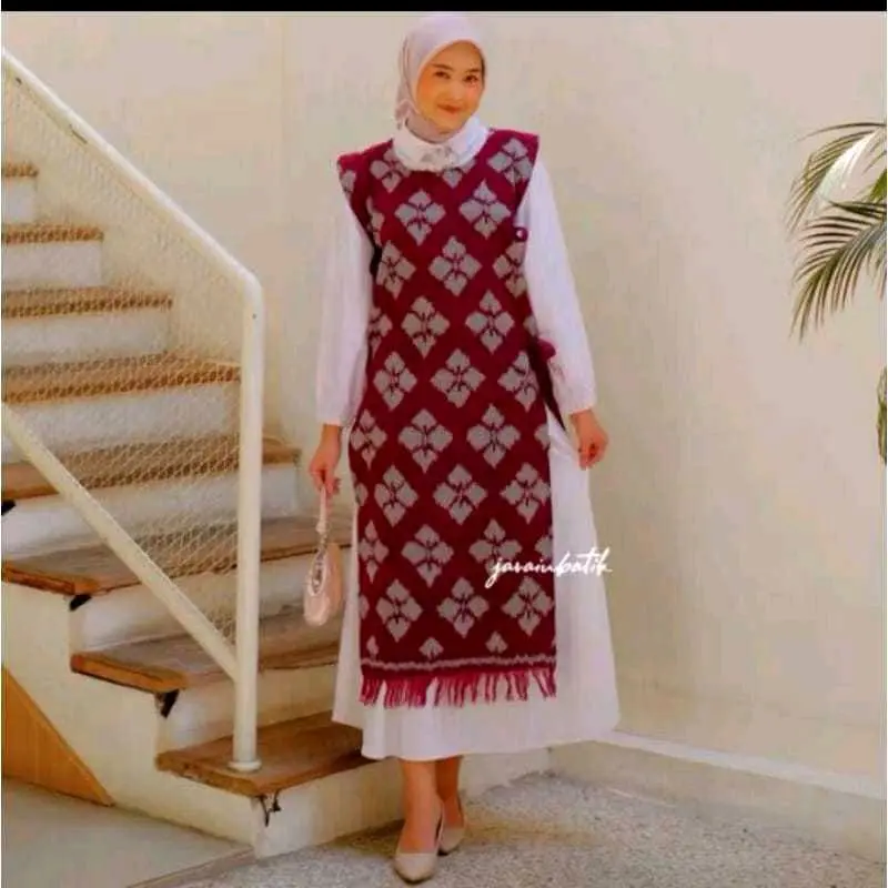 Vest Outer Kekinian Motif Etnik Toraja Asmat dll dengan Desain Elegan dan Nyaman