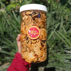 Cikruh Barokah Keripik Basreng Tipis Bumbu Melimpah Daun Jeruk Isi 300 gr Toples 1000 ml Snack Food Camilan Chips Crispy Kripik Cemilan Pedas Original Pedas Extra Pedas - Merah