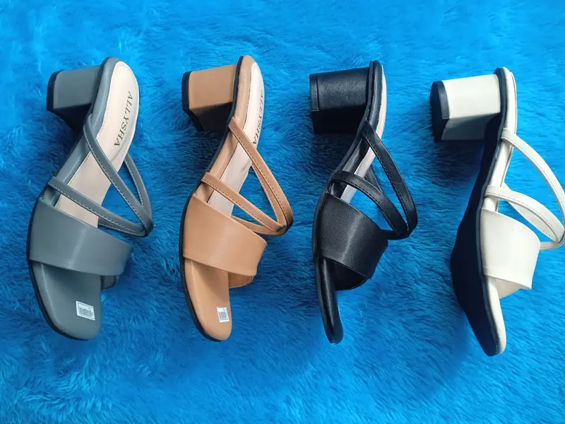 Sendal Wanita Hills hak 5cm model terbaru dengan tampilan yang lebih elegan/versi 007 Sandal 1