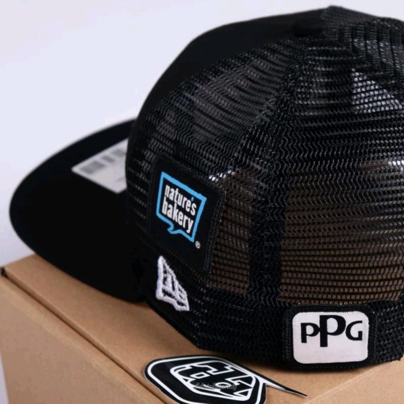 TOPI PRIA TOPI SNAPBACK TOPI KTM TOPI MOTOR CROSS TLD KTM TEAM (BLACK) TOPI PROTAPER TOPI 100% TOPI FOX Trucker 3