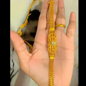 Gelang plat permata putih dengan lapisan emas dan baluttan kristal premium