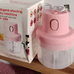 CHOPPER MINI BLENDER USB PORTABLE MULTIFUNGSI MAKANAN