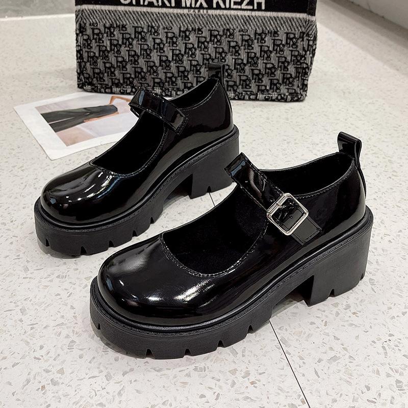 Product Introduction of Sepatu Wanita Sepatu Cewek Glossy FN-001 Ringan Nyaman Tidak Lecet Anti Selip Shoes Heels 2