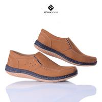 Gambar Sepatu Slip On Pria Attaya Design Kulit Asli Pendek Tanpa Tali AV1 Kasual Flat Shoes Hitam TP - Orange, 39 dari ATTAYA DESIGN Kab. Malang 1 Tokopedia
