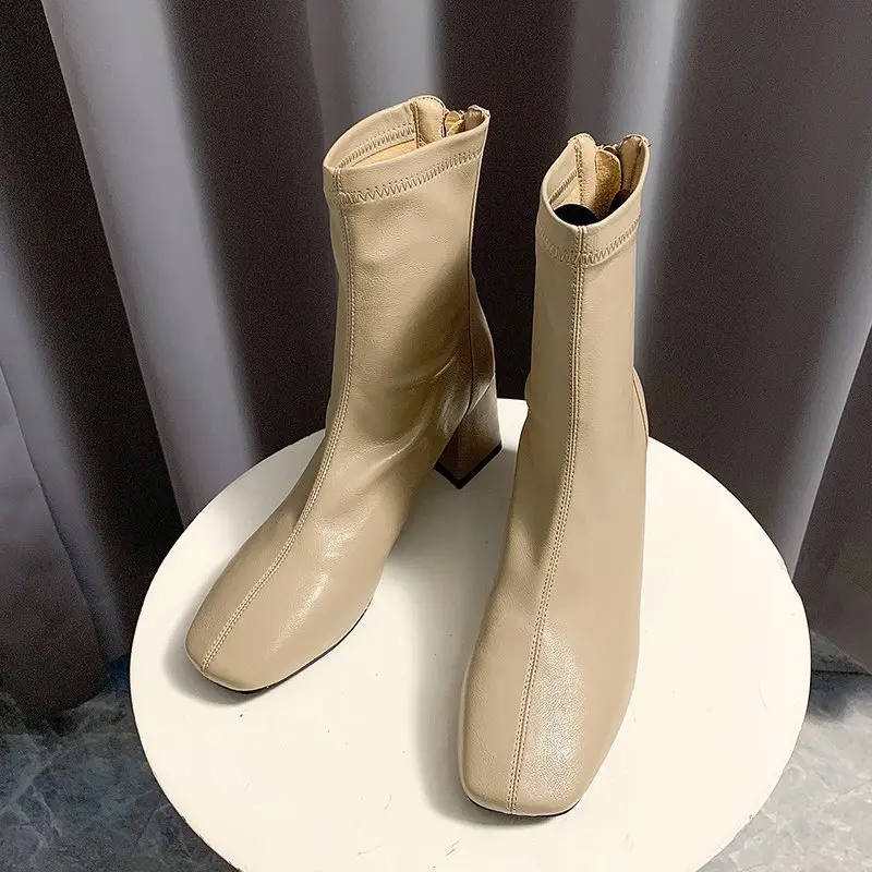 PINKEY P026 Sepatu Boots Heels 6 cm Wanita Terkini Flat Terlaris Populer Kulit Hitam Beige Khaki Best Seller Shoes 4