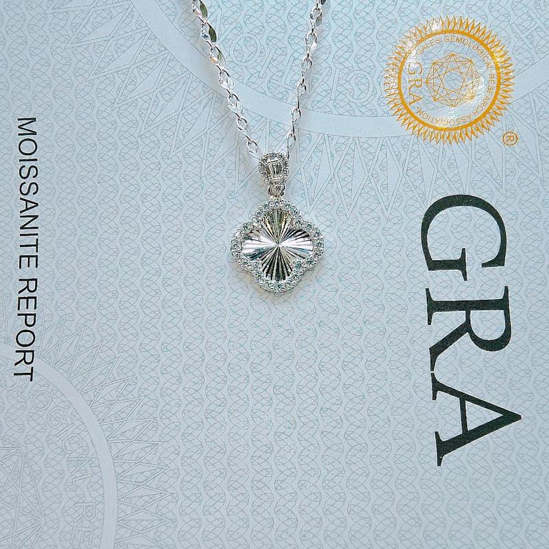 Dây chuyền lá me phối mặt cỏ 4 lá chạm máy .Bạc ý xi Bạch kim