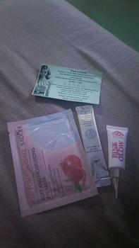 Product Review of PINK GLOW SUNSCREEN by JFskincare original Hq from H**0 0