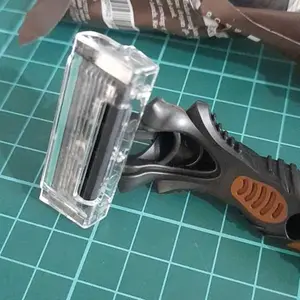 Barber Daily Shaver Six Blade Razor