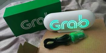Product Review of 【Low Price Clearance, Last 600 Units】- COD&Freeshipping Enam Dalam Satu Pembersih Vakum dengan Daya Hisap Besar 9000Pa, Baterai Tahan Lama, Filtrasi Ganda, Fungsi Serbaguna, Sesuai untuk Kenderaan, Pejabat, Rumah, Karpet, Papan Kunci, Sofa Vacuum Battery from e**n 3
