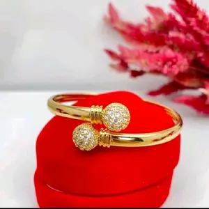 Gelang Tangan Titanium Motif Boba Anti Luntur Terbaru Emas Bracelets Perhiasan Berlian Elegan