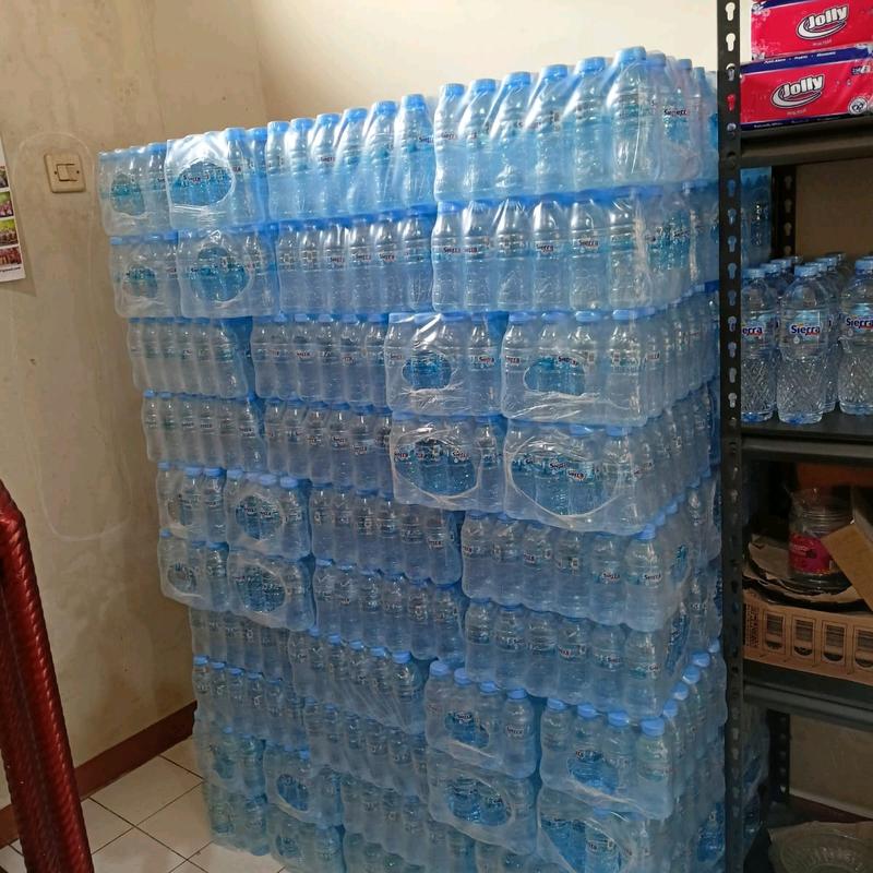 Air Mineral Sierra Compact 220 ml x 24 pcs - Air Mineral Berkualitas Tinggi - Water 3