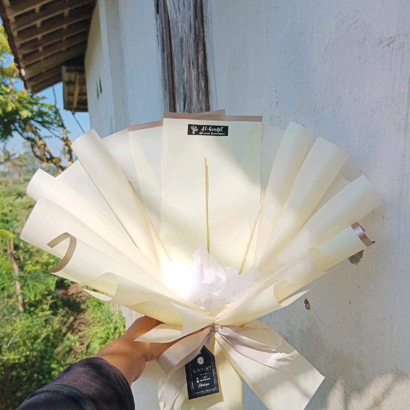 Buket kosongan //buket kosongan murah //buket kosongan hadiah wisuda //buket ultah buket kosongan bisa costum warna Bunga 1
