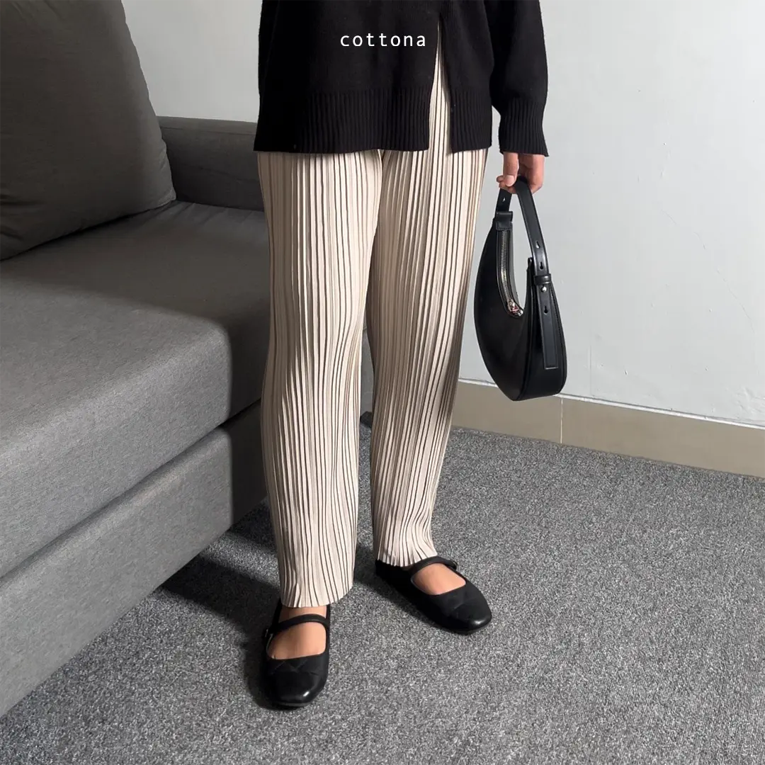 Cottona - Kana Pleated Pants - Pleats Pants -  Pleated Pants BB - Pleats Pants BB