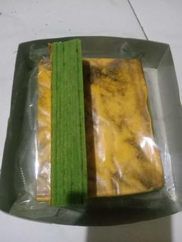 Product Review of lapis legit spesial pandan basah uk.16cmx16cm ADIKA CAKE 100%Halal from M**a C**a 🥰** 0
