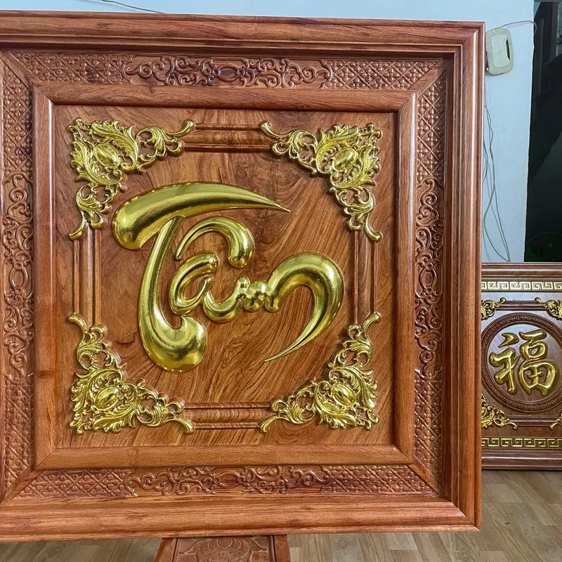 Tranh chữ tâm việt  , Tâm Hán kích thước  61x61 x3 chất  liệu là gỗ hương đá 7