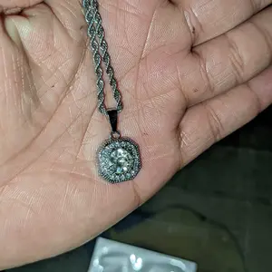 Kalung Titanium Model Tambang Silver Liontin Bulat Permata Tengah Silver Pria Wanita