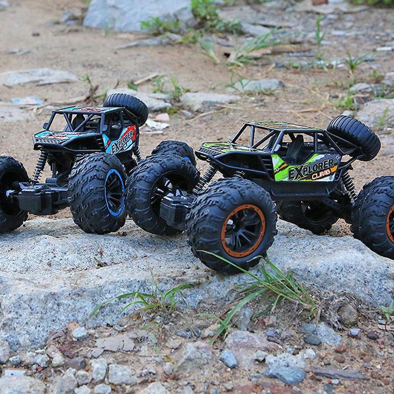 Product Introduction of Kereta elektrik luar jalan RC 4WD kalis kejutan, alat kawalan jauh Crawler, pemanduan kejutan, hadiah, mainan kanak-kanak 1: 16 S1V8 48