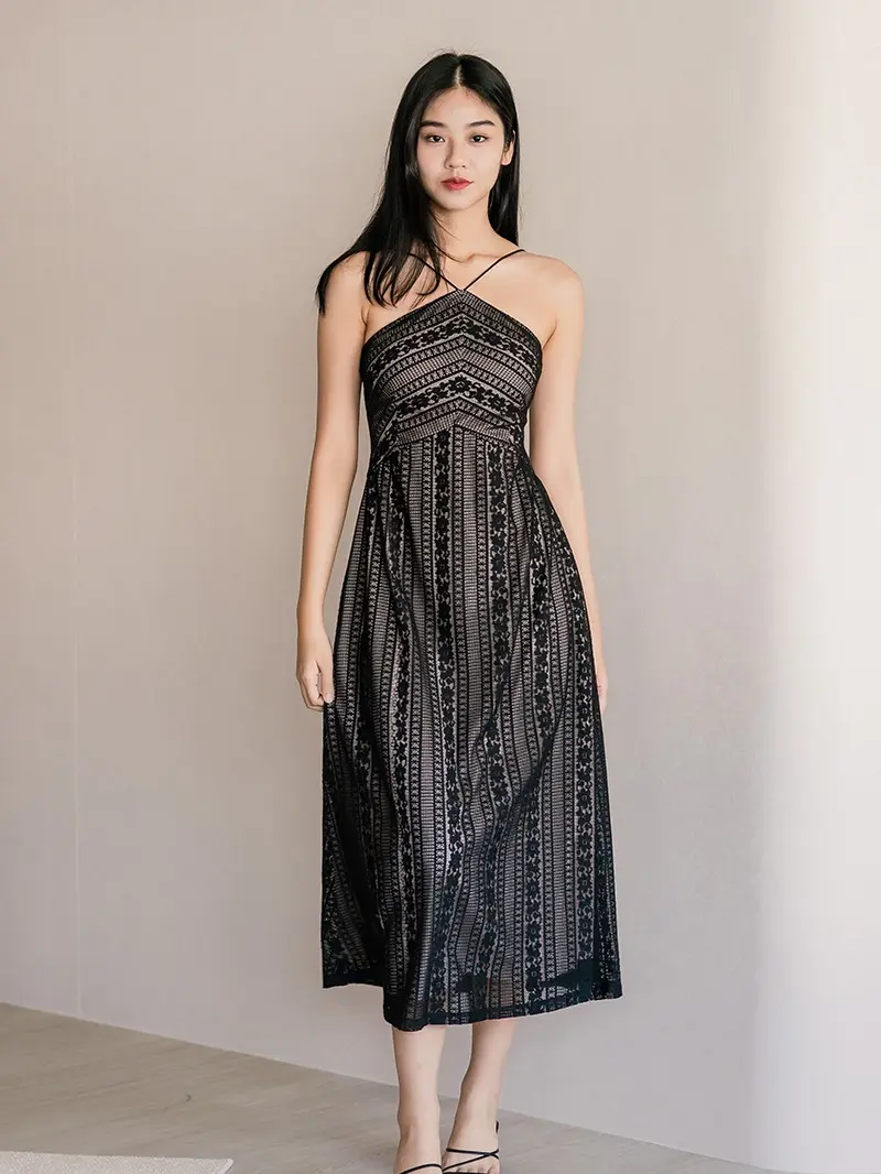 Hermione Padded Halter Midaxi Lace Dress V2 (Black)