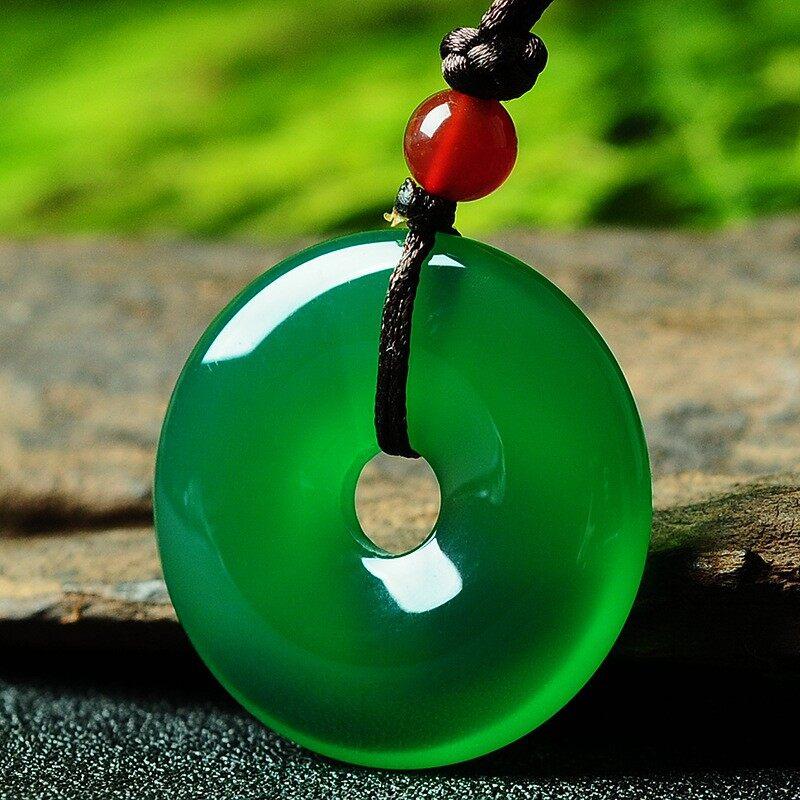 Product Introduction of Warm male big white pendant men and women couple pendant Necklace safety buckle lucky pendant ( Free Rope ) 17