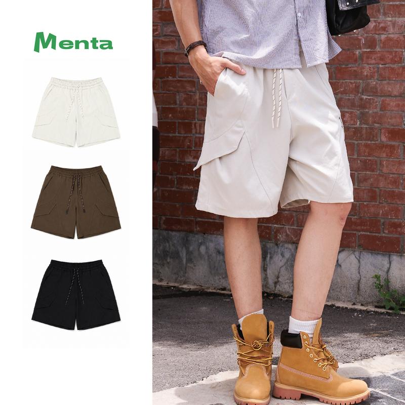 QUẦN SHORT TÚI HỘP KAKI NHẬT FORM RỘNG NAM – PHONG CÁCH STREETWEAR TRẺ TRUNG Thiết kế túi hộp độc đáo với đường cắt chéo nổi bật, dễ phối đồ, phù hợp đi học, đi chơi, dạo phố hay du lịch.