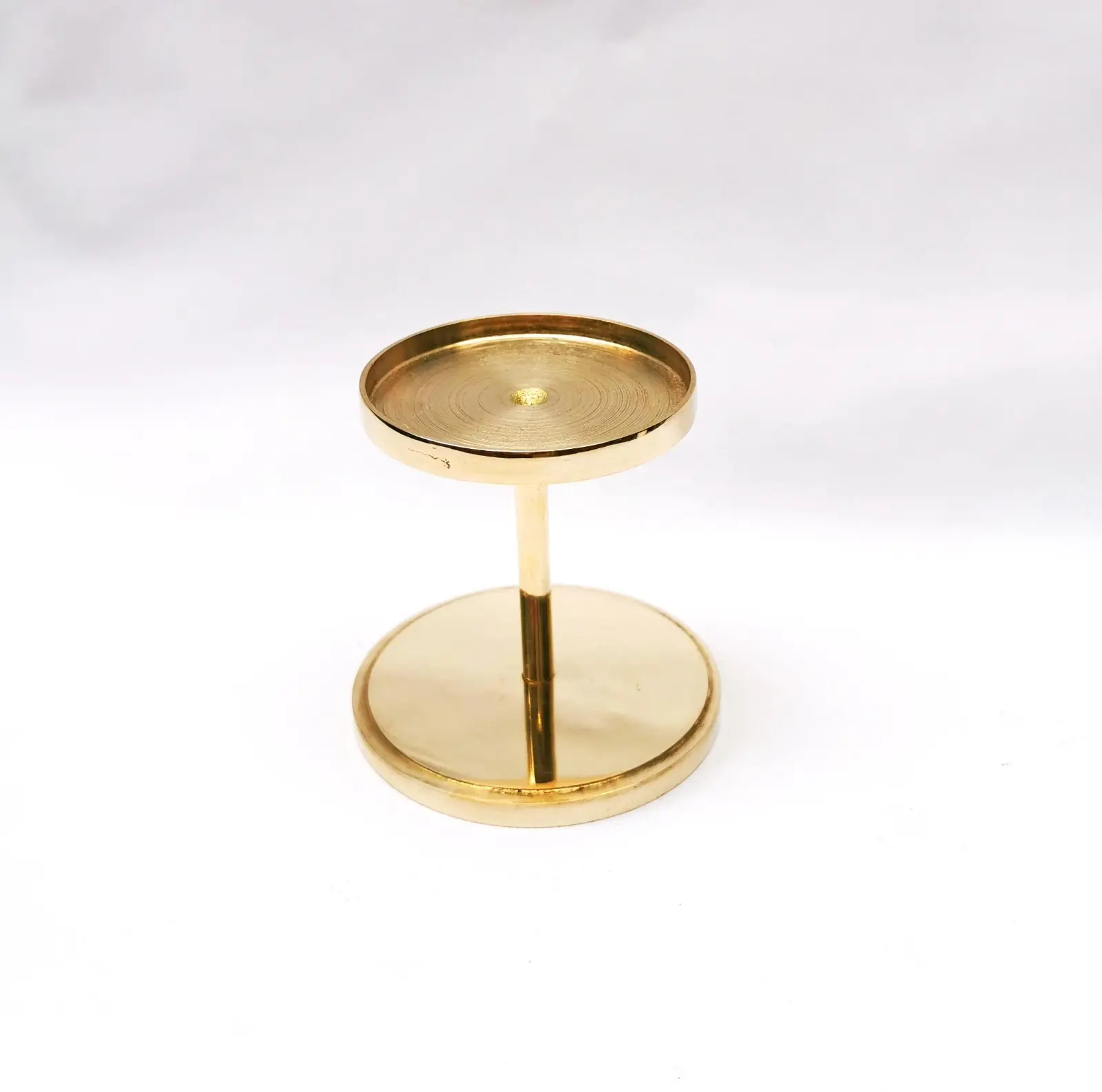 Wadah Lilin Minimalis S tinggi 7cm - Tatakan / Tempat Lilin - Candle Holder - MK Aluminium B-149